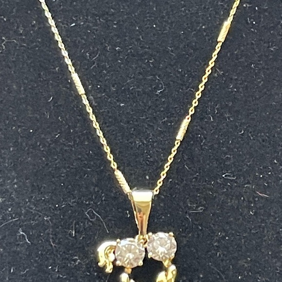 Elegant Gold Plated Couple Pendant Necklace - Picture 3 of 4